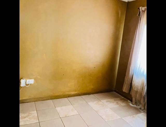 3 BEDROOM PROPERTY TO RENT IN PANORAMA GARDENS